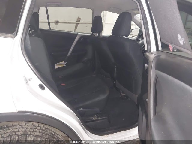 Toyota RAV4 LE 2017 2T3BFREV3HW625550 Image 8