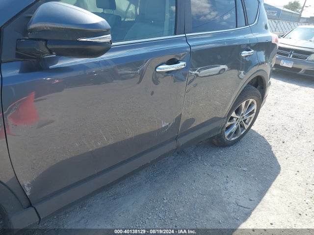 Toyota Rav4 Limited 2017 JTMDFREV8HD209774 Image 18