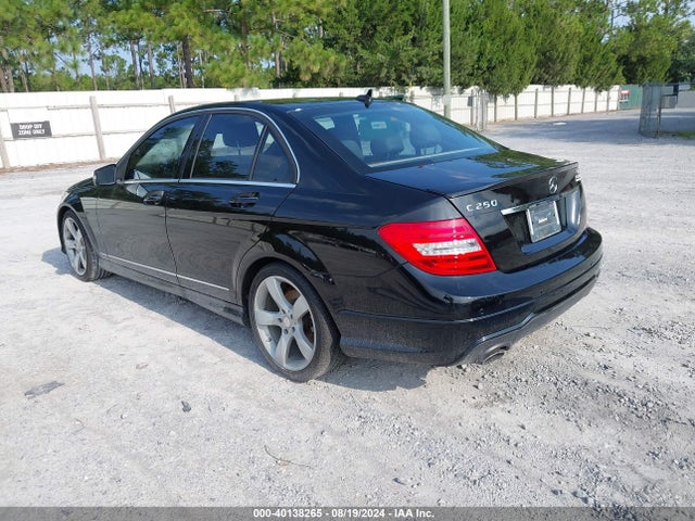 WDDGF4HB5EA966006 Mercedes-Benz C 250 Luxury/sport