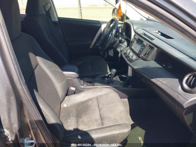 Toyota RAV4 LE 2017 JTMZFREVXHJ131411 Image 5
