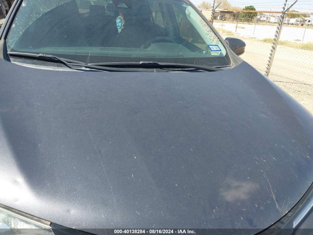 Toyota RAV4 LE 2017 JTMZFREVXHJ131411 Image 6