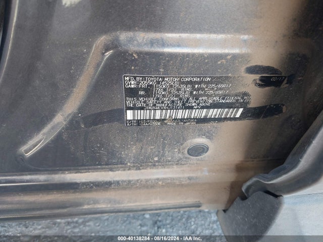 Toyota RAV4 LE 2017 JTMZFREVXHJ131411 Image 9