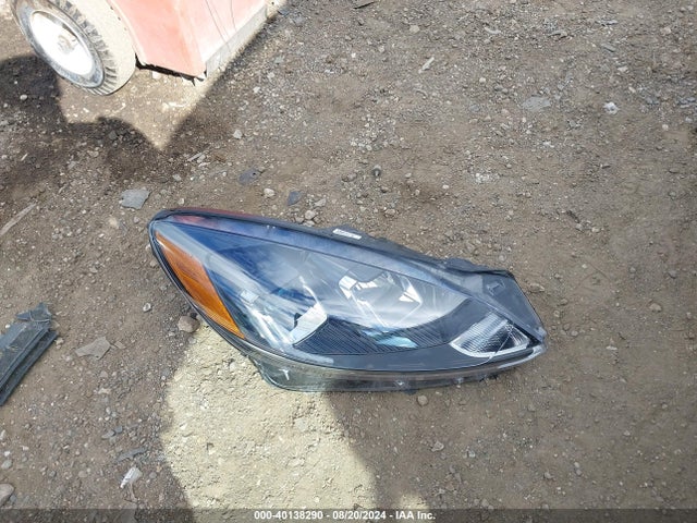Ford ESCAPE SE 2022 1FMCU0G69NUB68971 Image 12