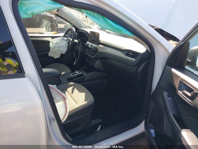 Ford ESCAPE SE 2022 1FMCU0G69NUB68971 Image 5