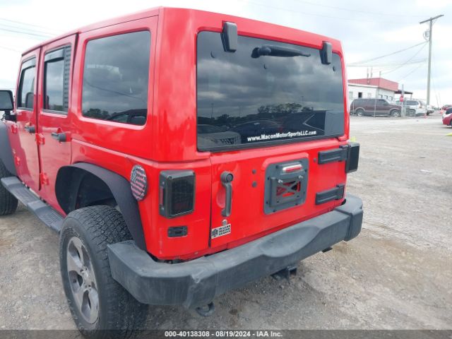 1C4BJWEG8FL535356 Jeep Wrangler Unlimited Sahara
