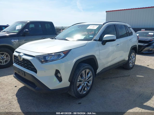 Toyota Rav4 Xle Premium 2021 2T3C1RFV1MW126435 Image 2