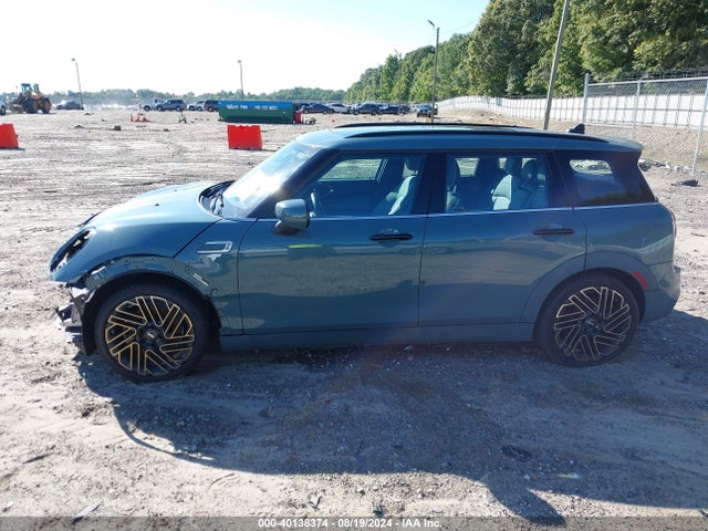 Mini Clubman Cooper S 2023 WMWLV7C06P2S75905 Image 15