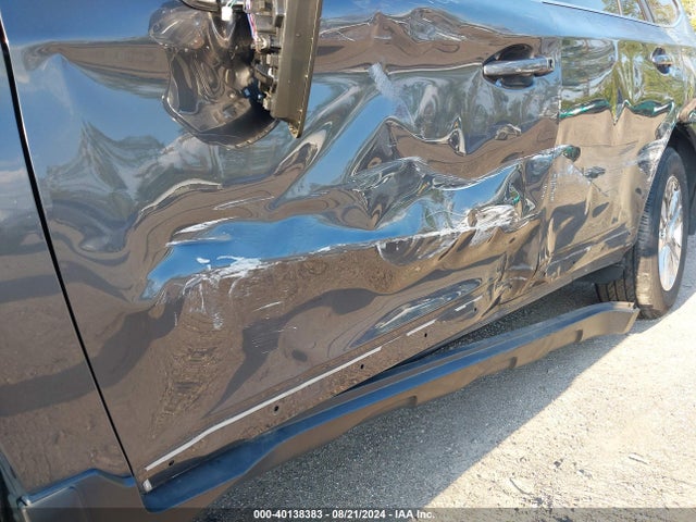 Subaru Outback 2.5i Premium 2018 4S4BSAFC3J3397399 Image 18