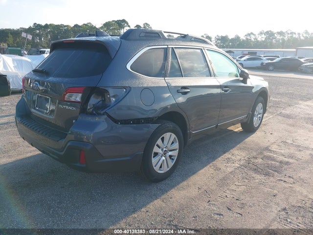 Subaru Outback 2.5i Premium 2018 4S4BSAFC3J3397399 Image 4