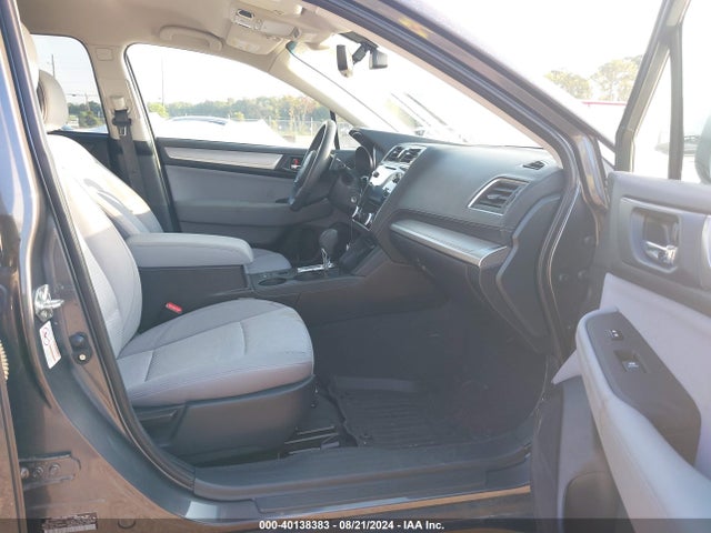 Subaru Outback 2.5i Premium 2018 4S4BSAFC3J3397399 Image 5