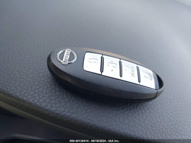 3N1AB7AP4GY305586 Nissan SENTRA SV