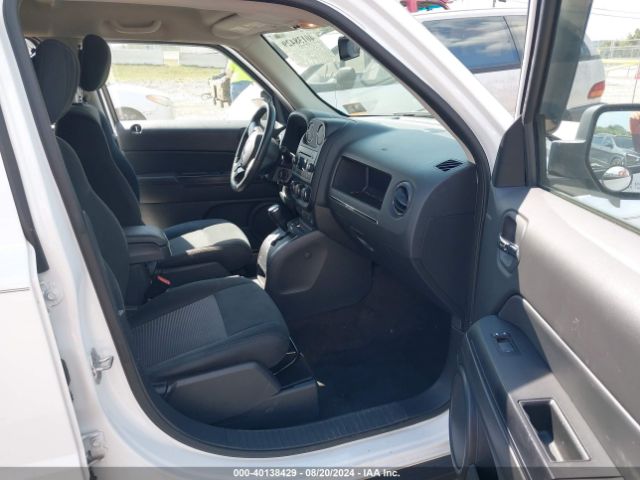 1C4NJRFB2FD417847 Jeep Patriot Latitude