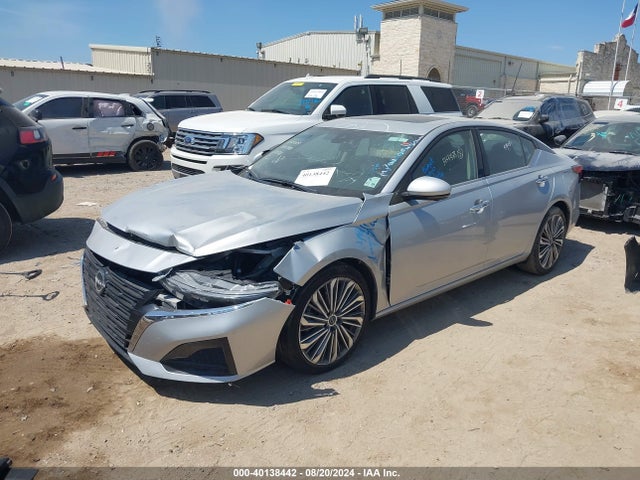 1N4BL4EV0PN369388 Nissan Altima Sl Fwd