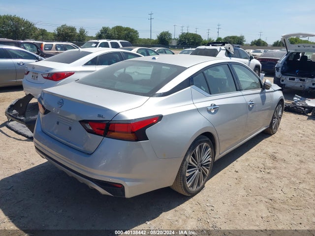 1N4BL4EV0PN369388 Nissan Altima Sl Fwd