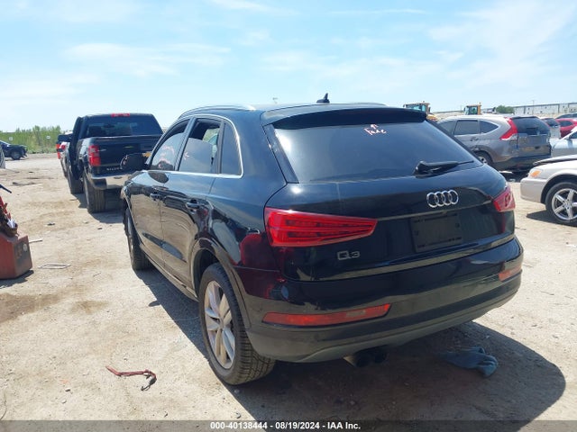 WA1BFCFS2GR009123 Audi Q3 2.0t Premium Plus