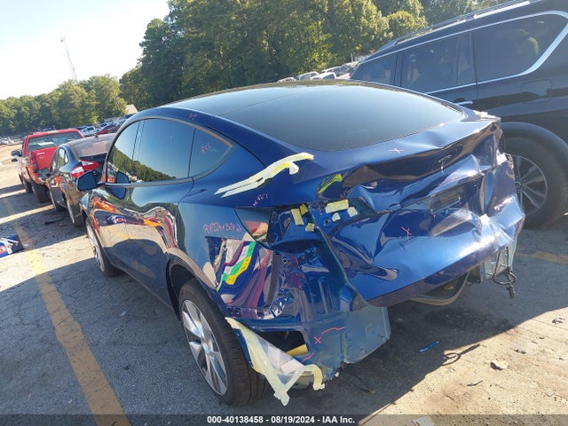 2023 TESLA MODEL Y 7SAYGDEE3PA124219 Photo 2