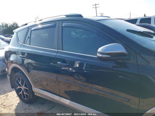 2T3JFREV5HW674096 Toyota RAV4 SE