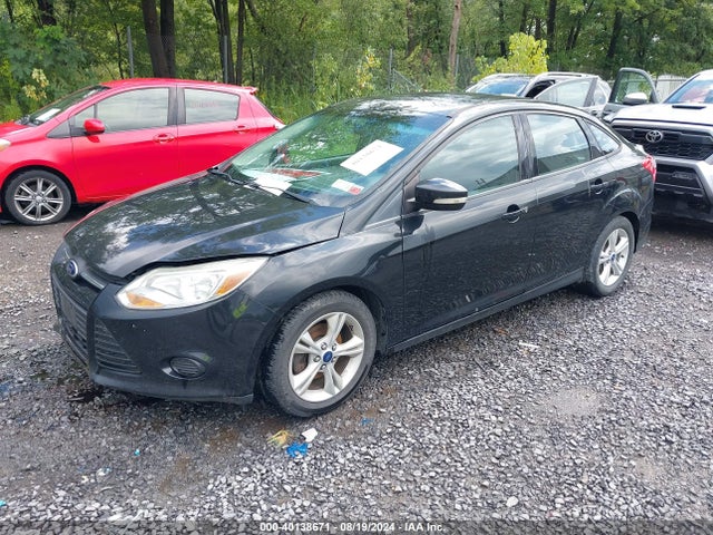 Ford FOCUS SE 2014 1FADP3F27EL454667 Image 2
