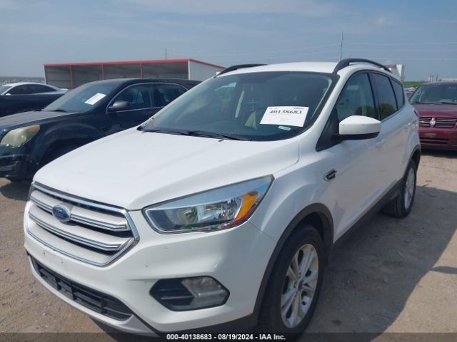1FMCU0GD2JUA87173 Ford ESCAPE SE