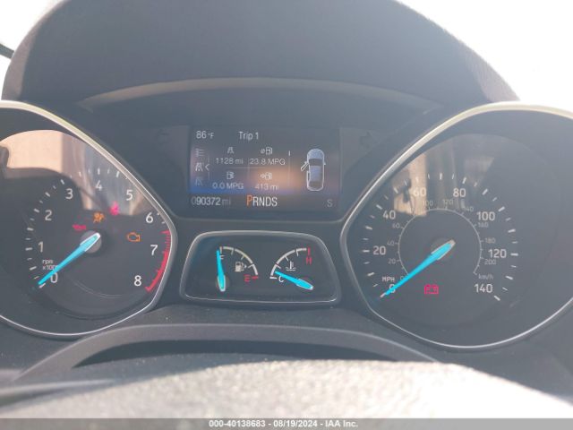 1FMCU0GD2JUA87173 Ford ESCAPE SE