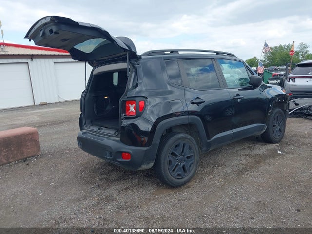 ZACNJBAB3KPK20323 Jeep Renegade Upland 4x4