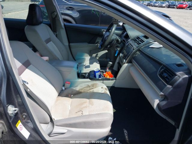 4T4BF1FK1ER426173 Toyota CAMRY LE