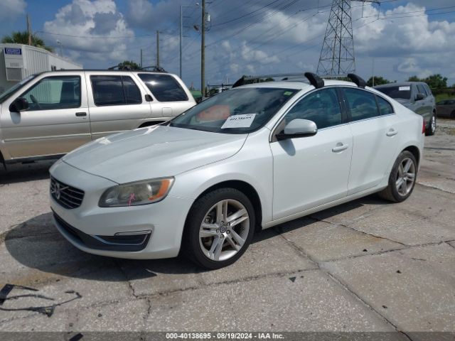 YV1612FS4E2274772 Volvo S60 T5