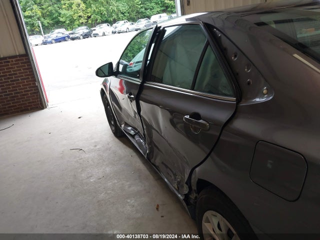 Toyota CAMRY LE 2015 4T1BF1FK1FU078127 Image 18