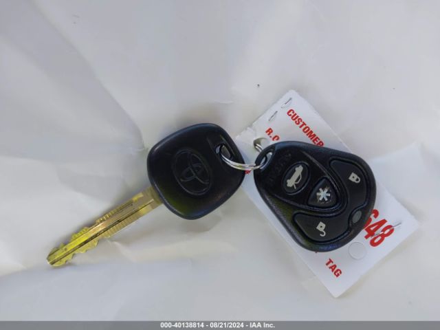 5TDKZ3DC2LS059752 Toyota SIENNA LE