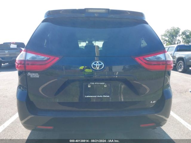 5TDKZ3DC2LS059752 Toyota SIENNA LE