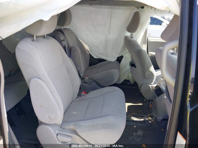 5TDKZ3DC2LS059752 Toyota SIENNA LE