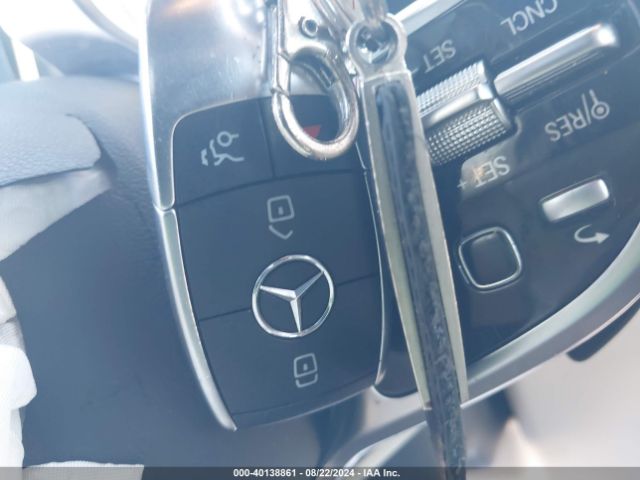 W1N4N4GB7MJ215949 Mercedes-Benz GLA 250