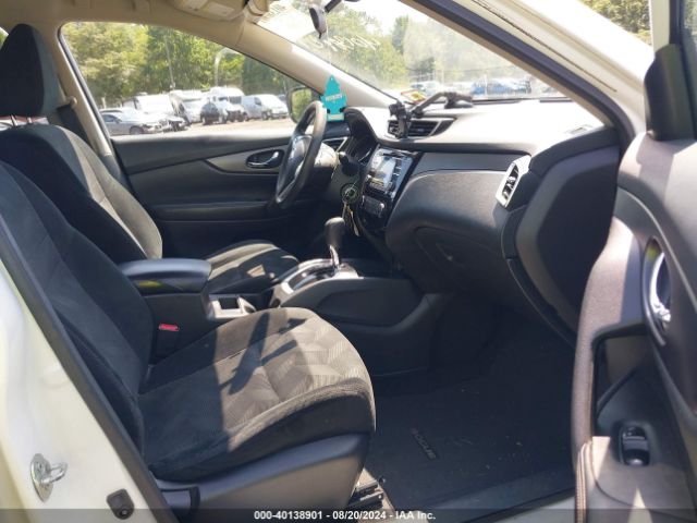 5N1AT2MV9GC889396 Nissan ROGUE S