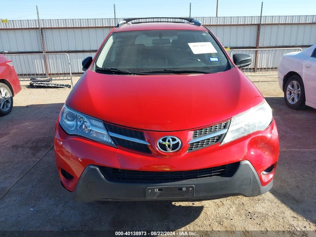 Toyota RAV4 LE 2015 JTMZFREV2FD074374 Image 13