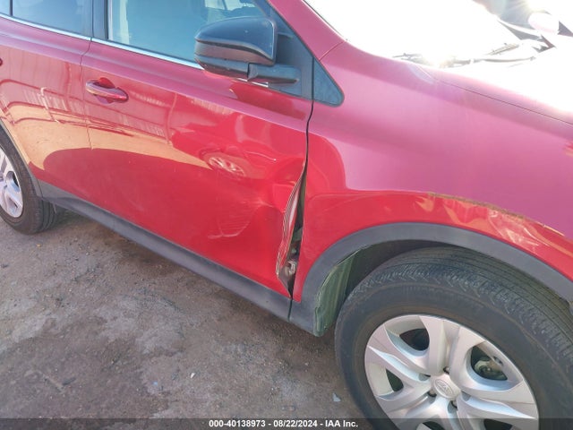 Toyota RAV4 LE 2015 JTMZFREV2FD074374 Image 19
