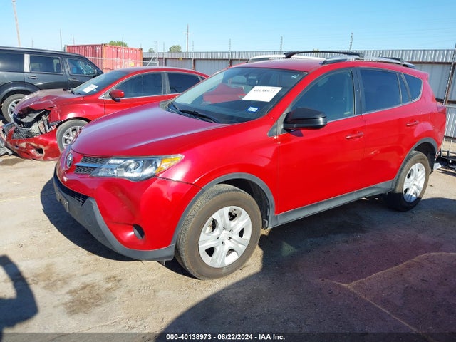 Toyota RAV4 LE 2015 JTMZFREV2FD074374 Image 2