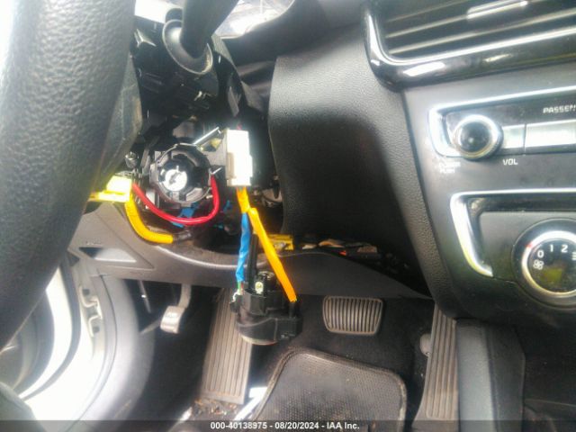 5XXGT4L34KG302332 KIA Optima Lx