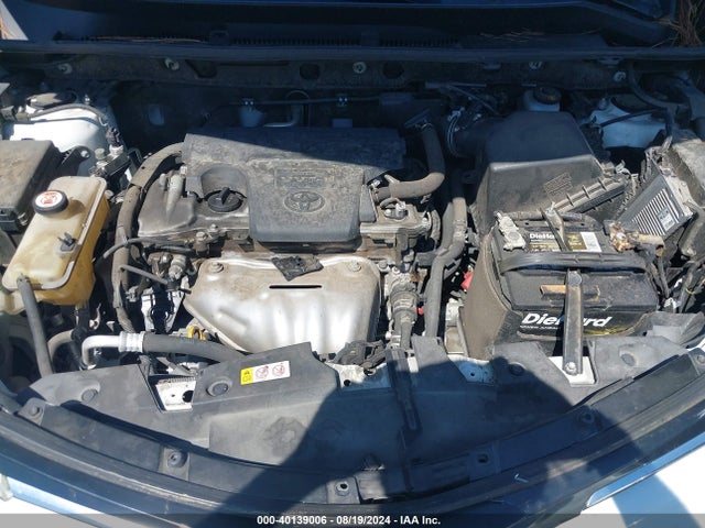 Toyota RAV4 LE 2018 JTMZFREV2JJ184075 Image 10