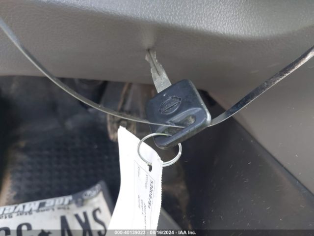3N6CM0KN7KK711861 Nissan Nv200 S