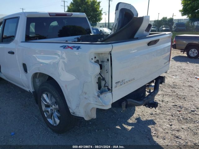 3GCPYBEH6KG175854 Chevrolet Silverado 1500 Custom