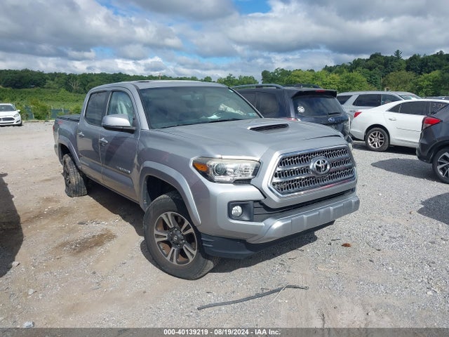 Toyota Tacoma Trd Sport 2017 5TFCZ5AN0HX058185 zdjęcie główne
