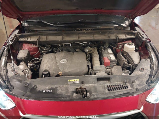 Toyota Highlander Xle 2021 5TDHZRBH1MS544025 Image 10