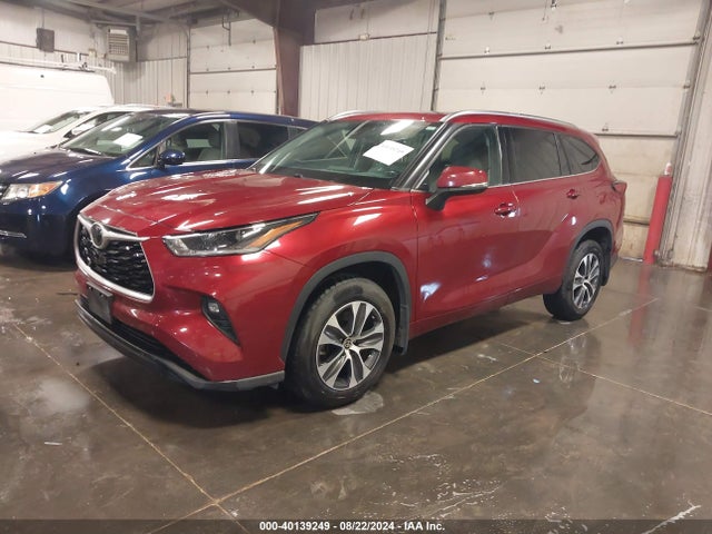 Toyota Highlander Xle 2021 5TDHZRBH1MS544025 Image 2