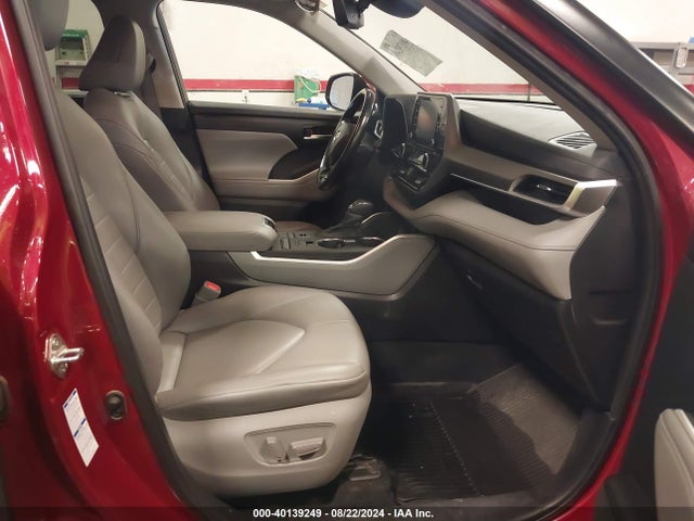 Toyota Highlander Xle 2021 5TDHZRBH1MS544025 Image 5