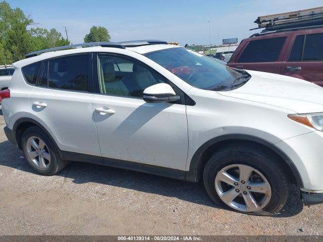 Toyota Rav4 Xle 2014 JTMWFREV1EJ001645 Image 13