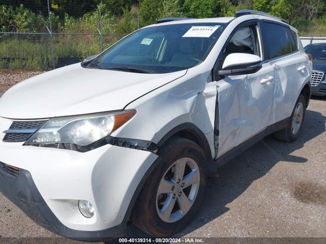 Toyota Rav4 Xle 2014 JTMWFREV1EJ001645 Image 14