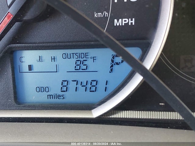 Toyota Rav4 Xle 2014 JTMWFREV1EJ001645 Image 15