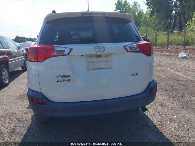 Toyota Rav4 Xle 2014 JTMWFREV1EJ001645 Image 16