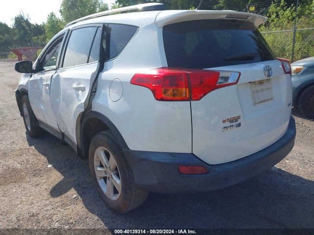 Toyota Rav4 Xle 2014 JTMWFREV1EJ001645 Image 3