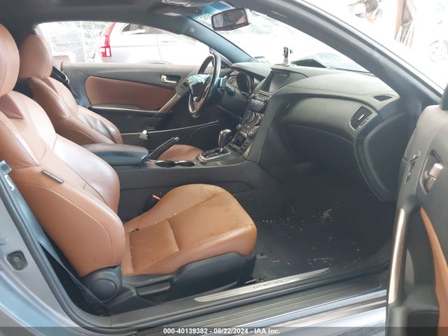 Hyundai Genesis 3.8 Ultimate 2016 KMHHU6KJ5GU133304 Image 5